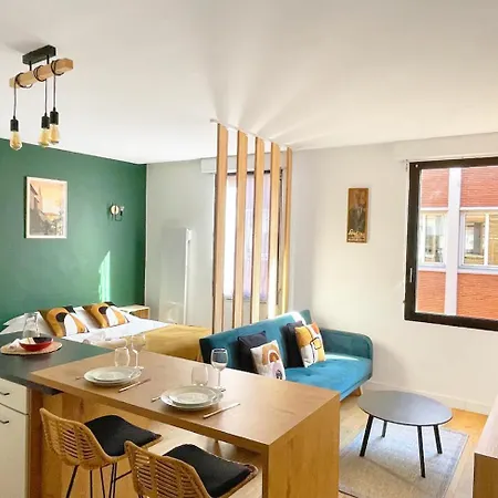 Péri By Yumē Apartamento